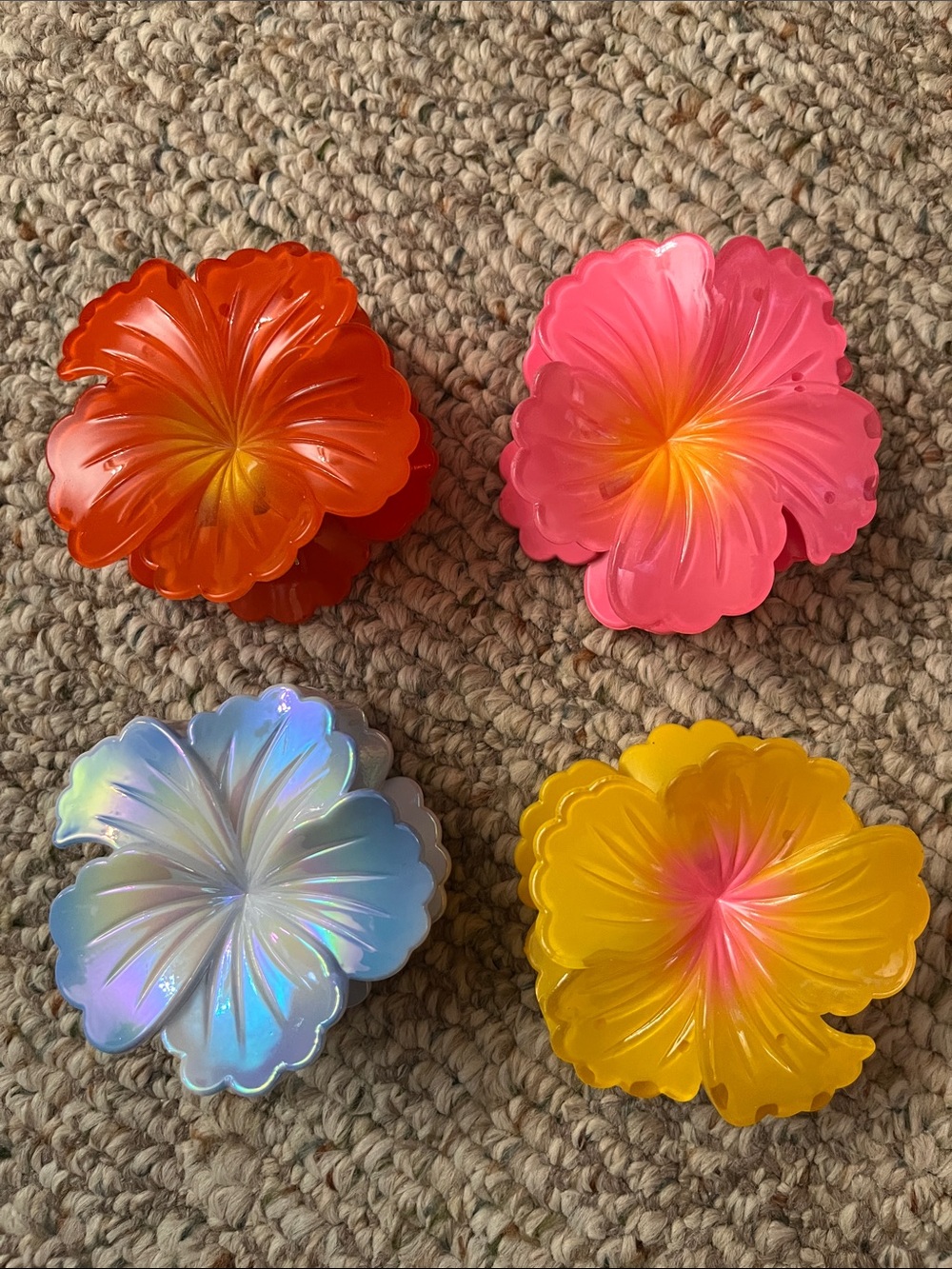Colorful Floral Resin Hair Clips - Set of 4